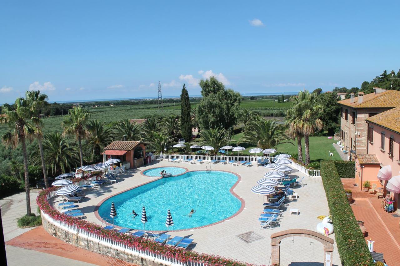 Agrihotel Elisabetta Collemezzano Buitenkant foto